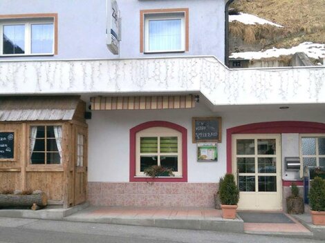 Carmen's Pizzagrill